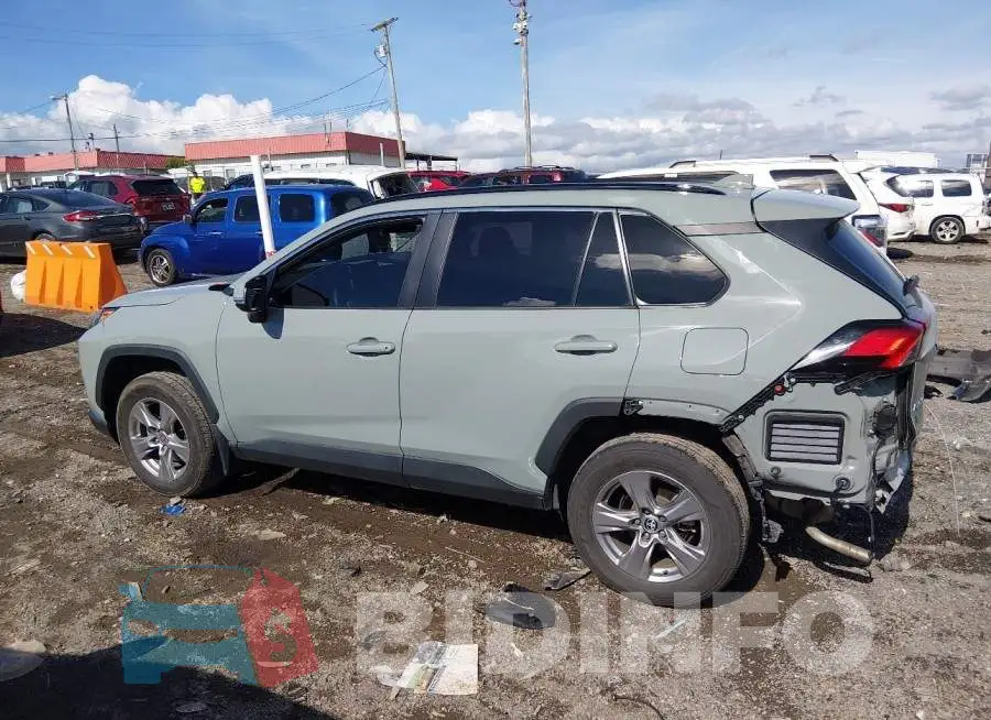 2T3P1RFV3PW379617 Photo# 15