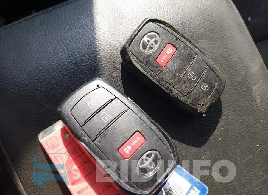 3TYLD5KN2RT010986 Photo# 11