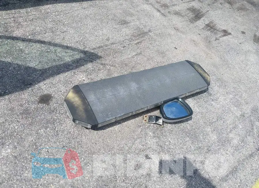 JN8BT3BA3PW417888 Photo# 12