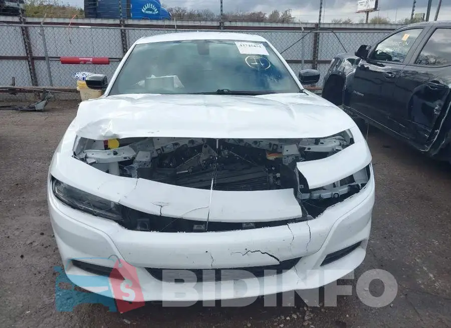 2C3CDXBG7PH568650 Photo# 13