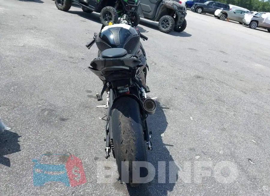 WB10E2305M6D65186 Photo# 6