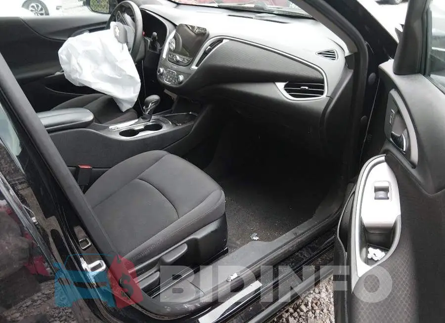 1G1ZD5ST0RF109738 Photo# 5