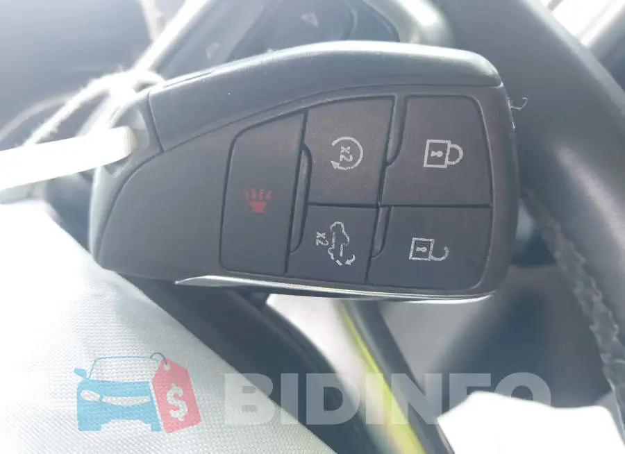 1GCUDEE85PZ203618 Photo# 11