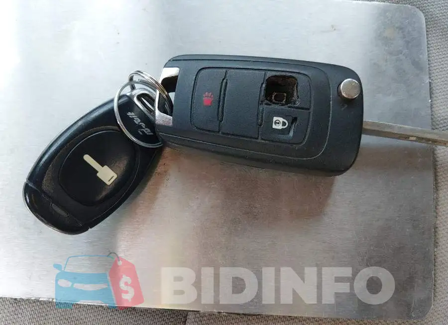 3GNCJNSB7GL218429 Photo# 11