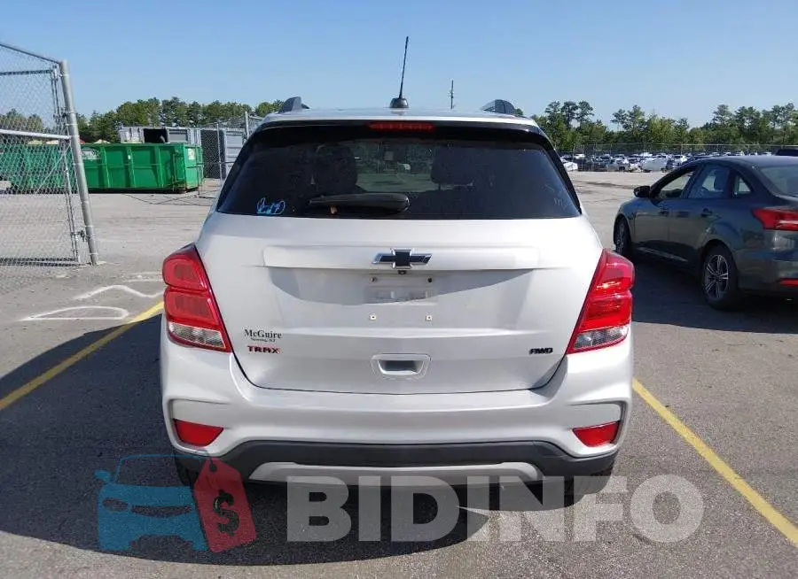 3GNCJPSB0JL403232 Photo# 16