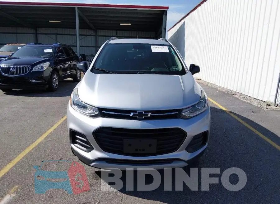 3GNCJPSB0JL403232 Photo# 12