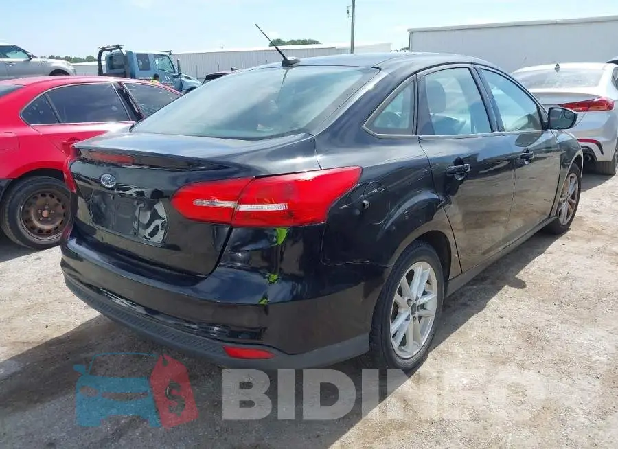 1FADP3F21GL262437 Photo# 4
