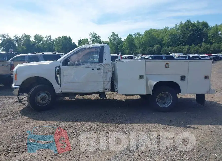 1FDRF3HN0PDA10839 Photo# 15