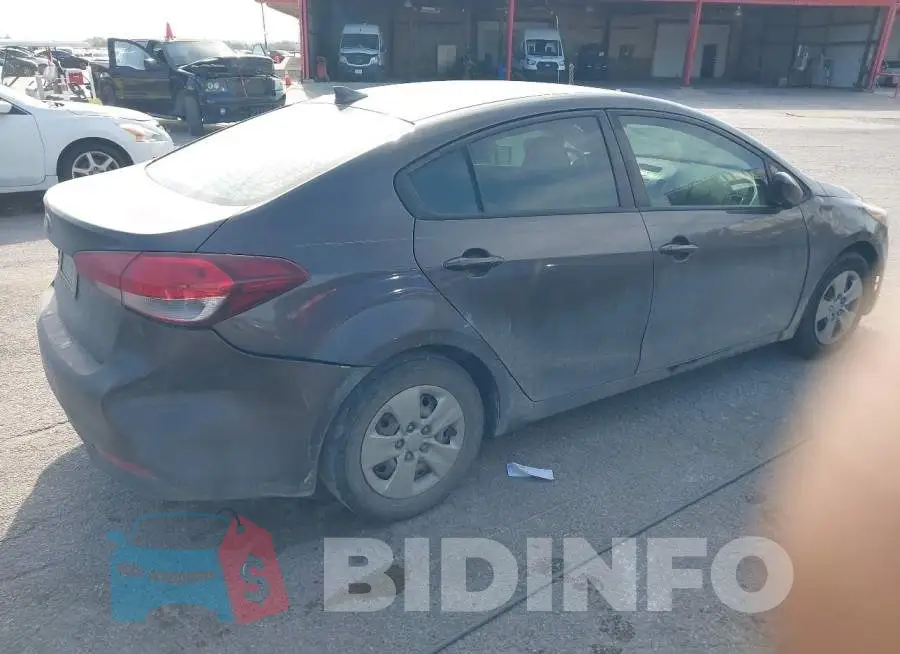 3KPFL4A76HE143574 Photo# 4