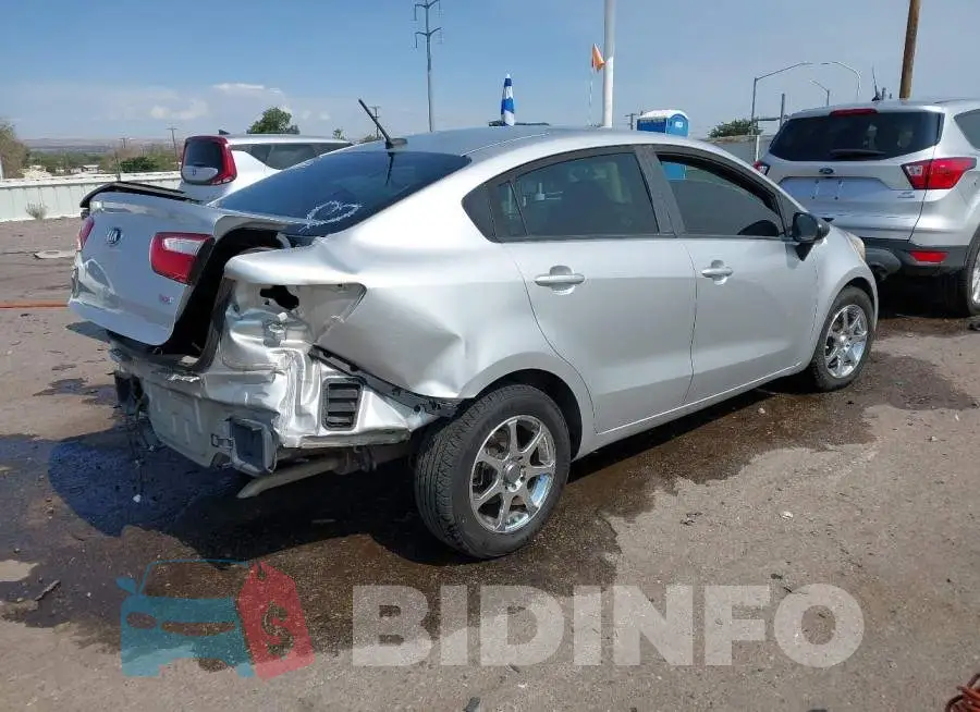 KNADM4A38G6674987 Photo# 4