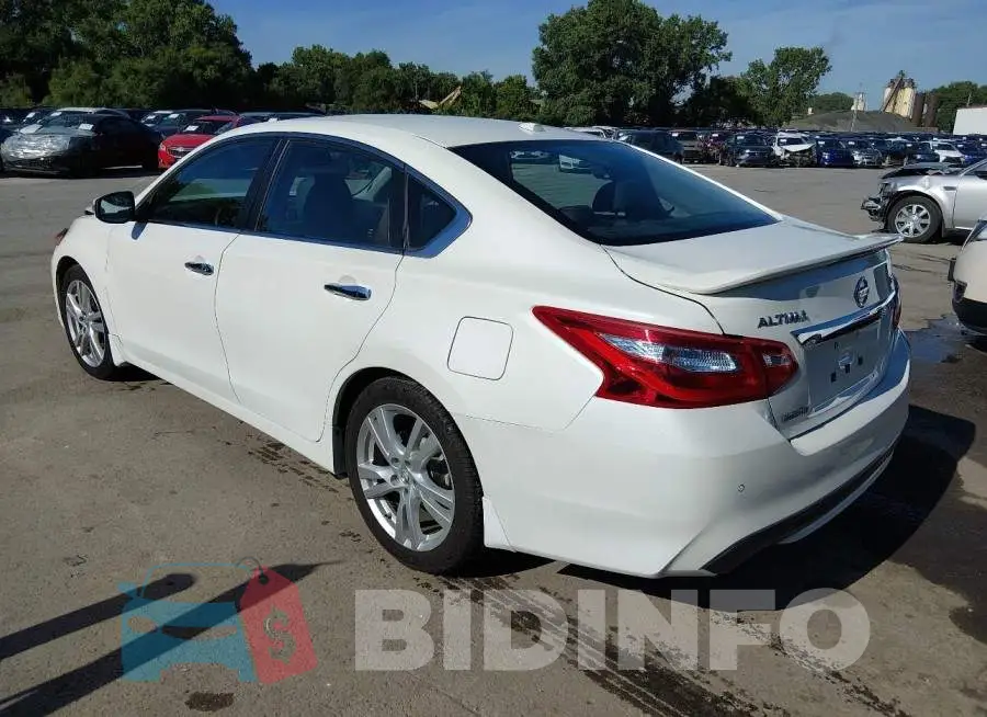 1N4BL3AP8GC262022 Photo# 3