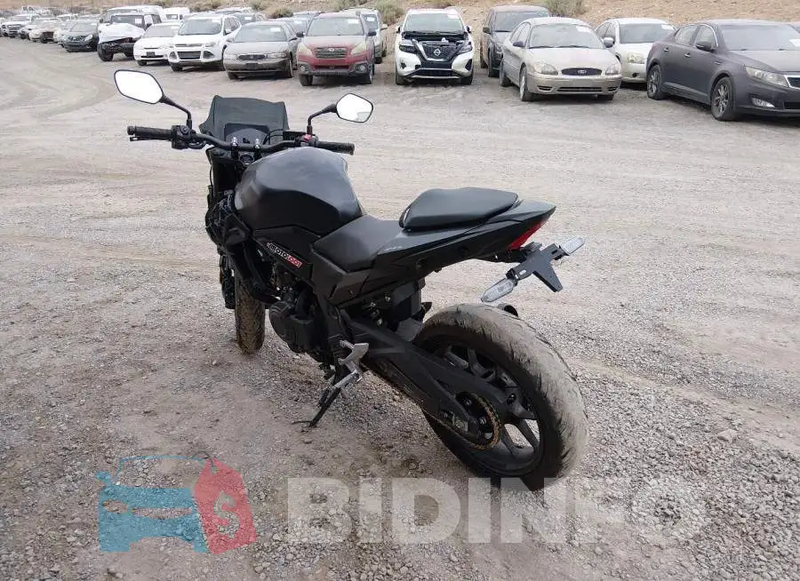 MLHPC7155R5000372 Photo# 3