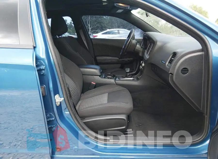 2C3CDXBG9PH623163 Photo# 5
