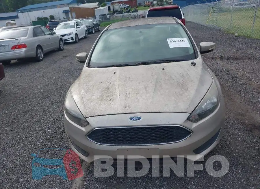 1FADP3F2XHL294112 Photo# 6