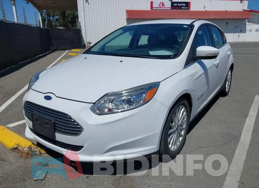 1FADP3R43JL296125 Photo# 6