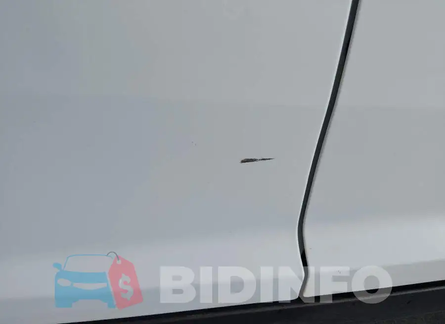 1FADP3R49JL296114 Photo# 6