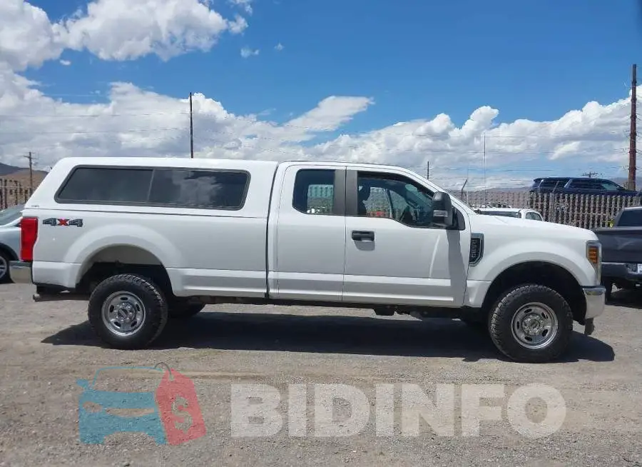 1FT7X2B68KED43796 Photo# 13