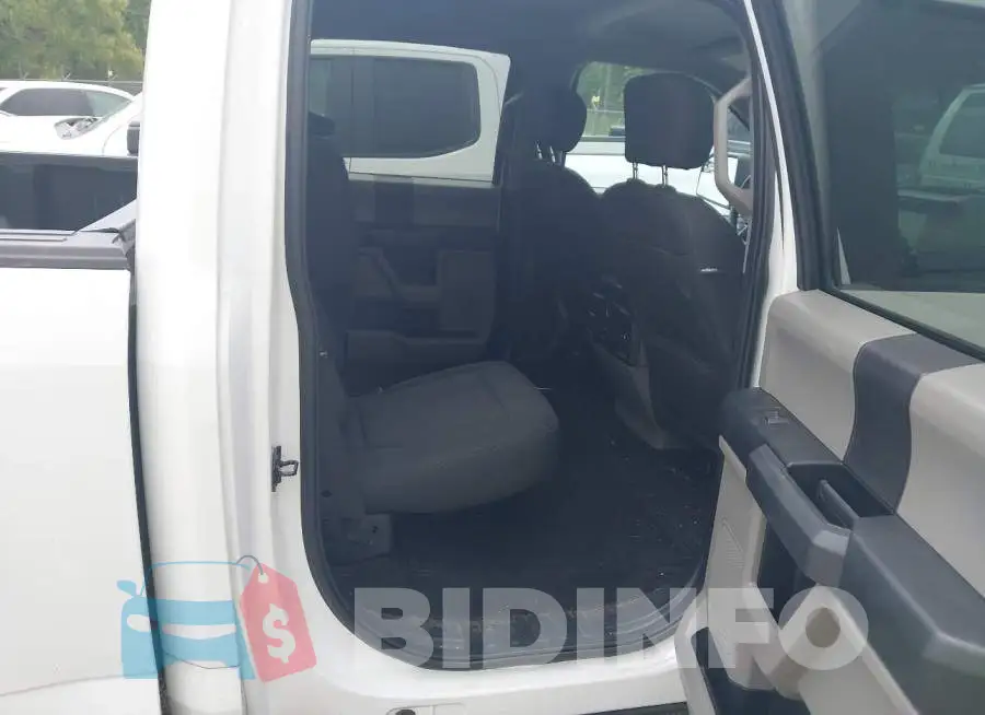 1FTEW1EP4JKF41218 Photo# 8