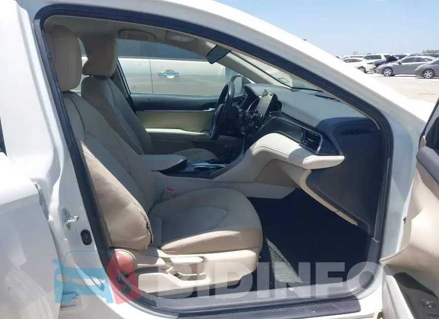 4T1C11AK5PU082015 Photo# 5