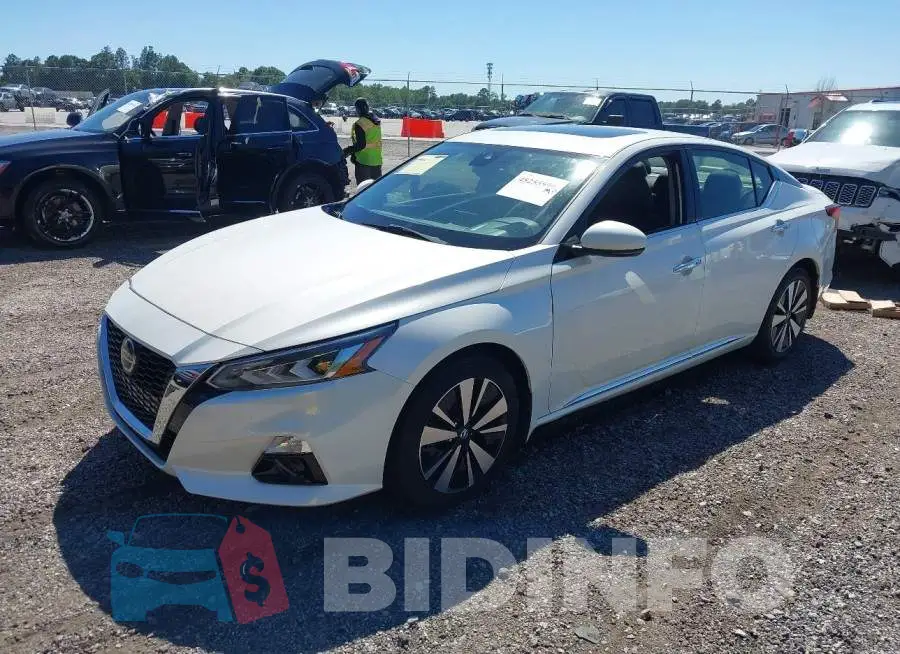 1N4BL4DVXKC142585 Photo# 2