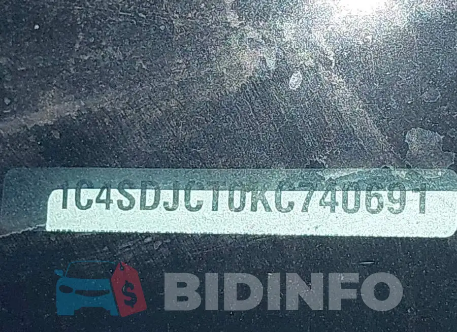 1C4SDJCT0KC740691 Photo# 18