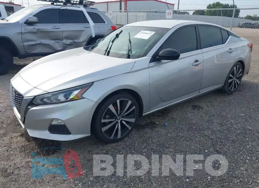 1N4BL4CV6KC177531 Photo# 2