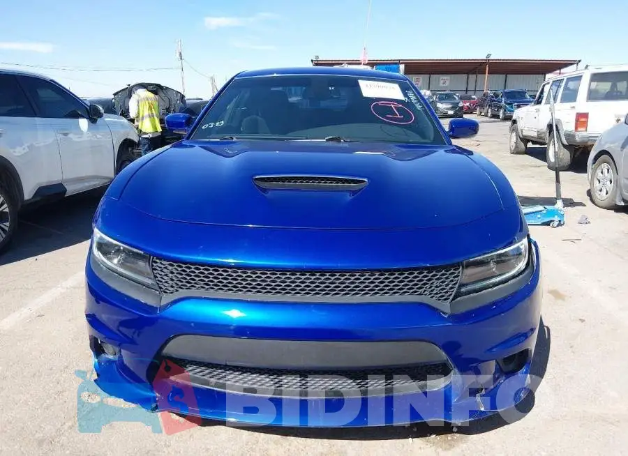 2C3CDXHG8KH561075 Photo# 12