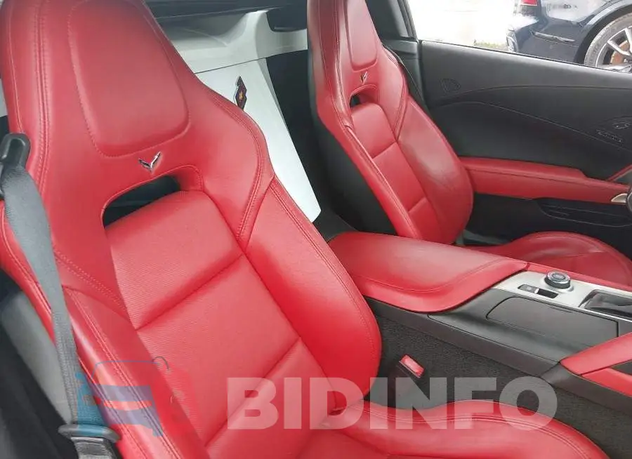 1G1YY3D76J5100119 Photo# 8