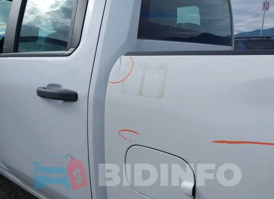 1GC5YLE79LF306489 Photo# 15