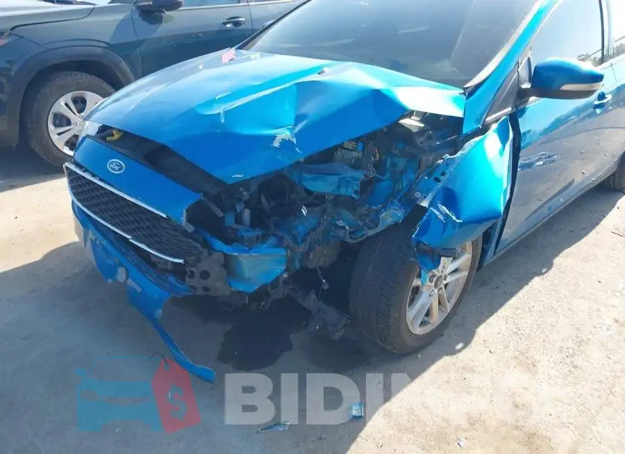 1FADP3F2XGL257804 Photo# 6