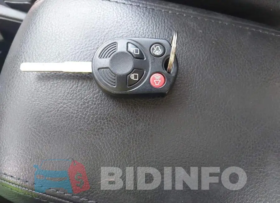 1FADP3M29JL216798 Photo# 11