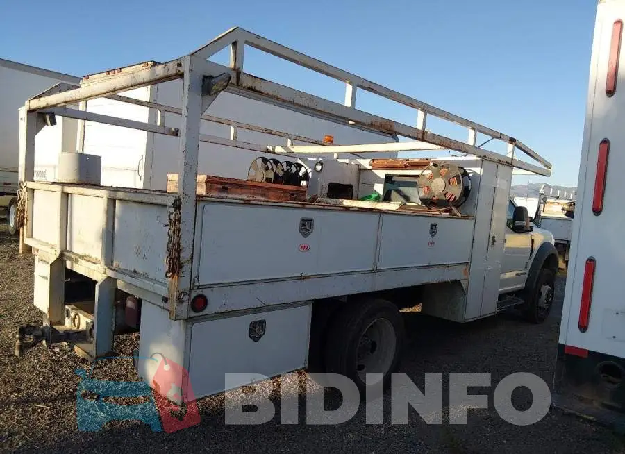 1FDUF5GT7KDA11677 Photo# 13