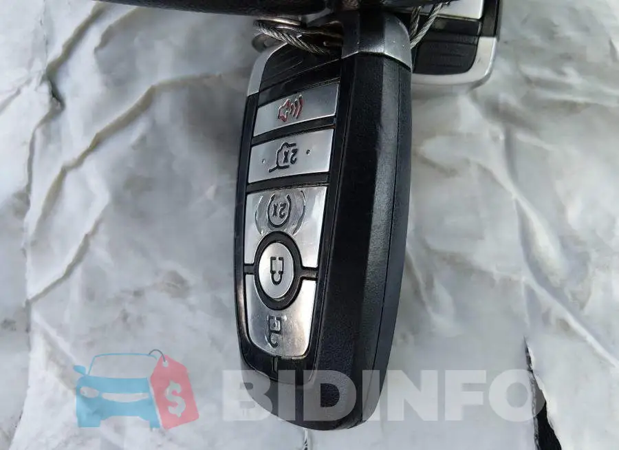 1FMCU0BZ9LUB99443 Photo# 11