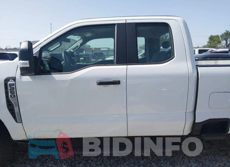1FT7X2BA1PEC79449 Photo# 14