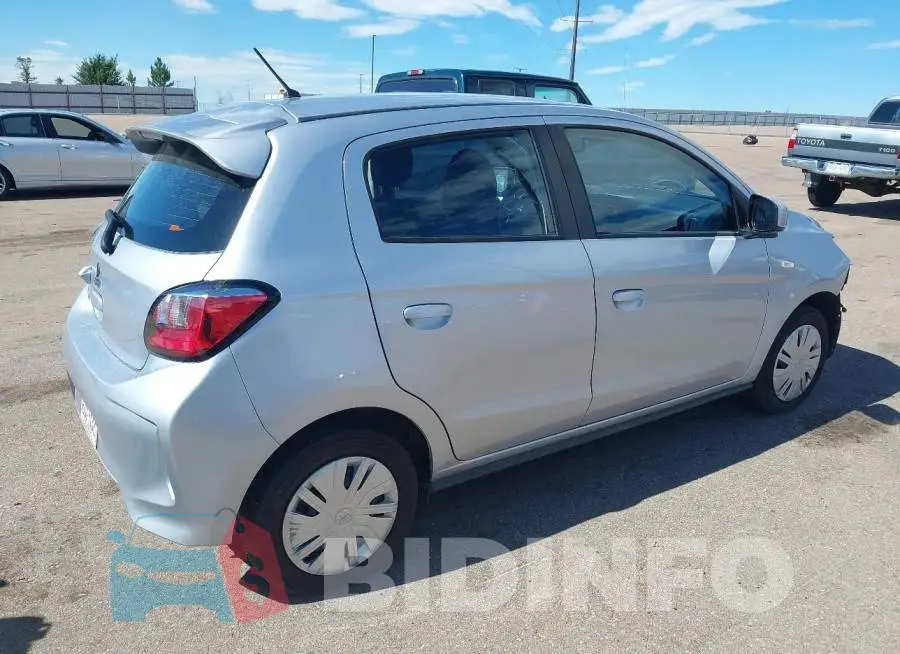 ML32AUHJ4RH030825 Photo# 4