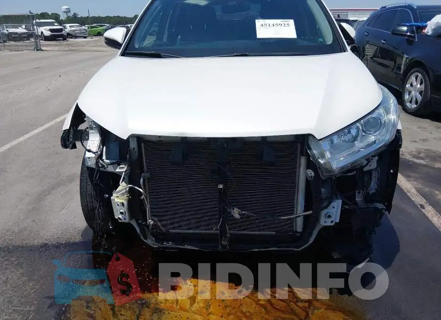 5TDJZRFHXKS579607 Photo# 6