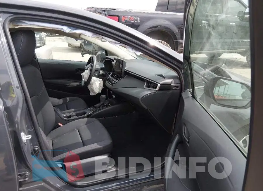 5YFB4MDE6RP147260 Photo# 5
