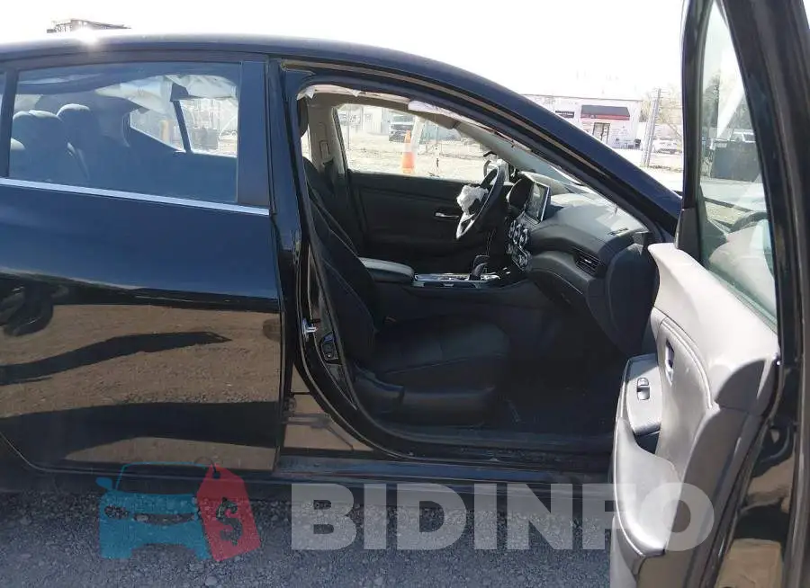 3N1AB8CV6MY237742 Photo# 5