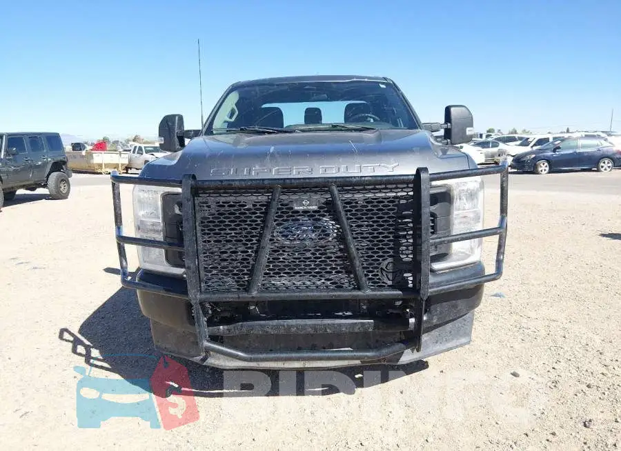 1FT7X2BA0PED83284 Photo# 12