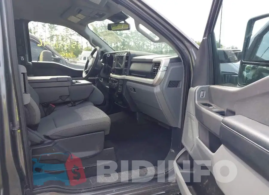 1FT7X2BN2PED58955 Photo# 5