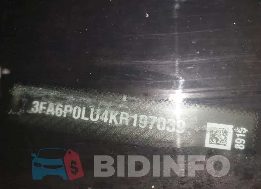3FA6P0LU4KR197039 Photo# 9
