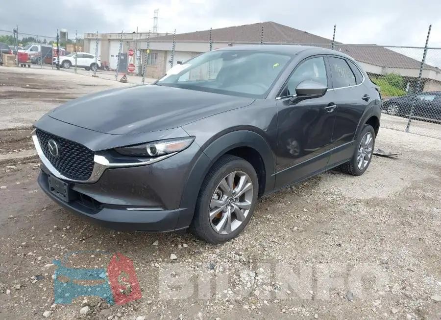 3MVDMBBL7MM271731 Photo# 2