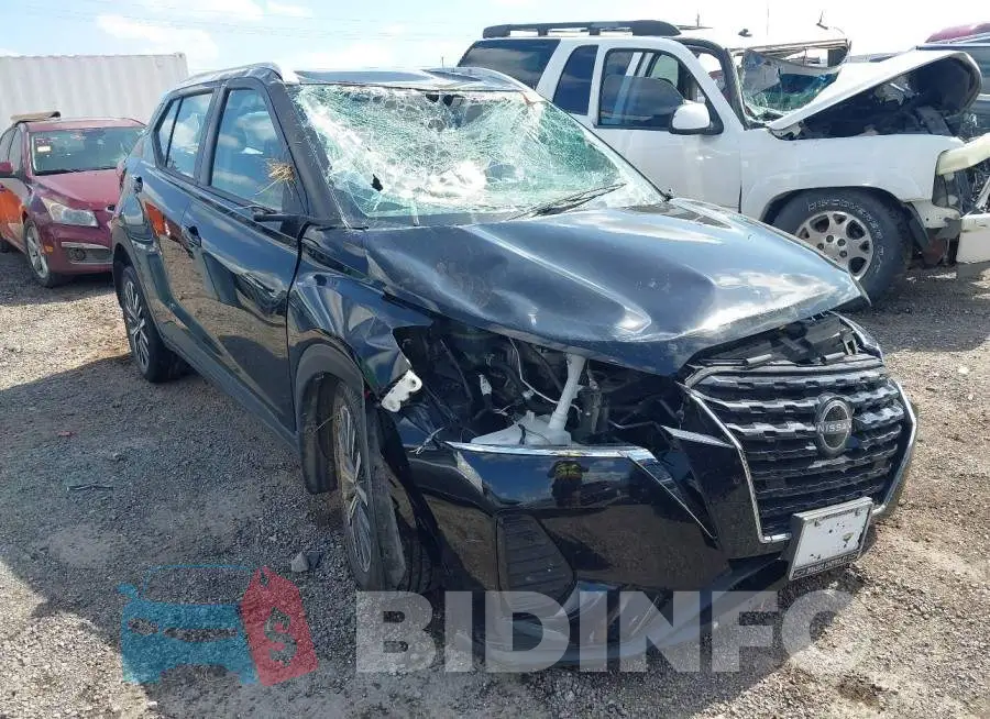 3N1CP5CV1RL529389 Photo# 1