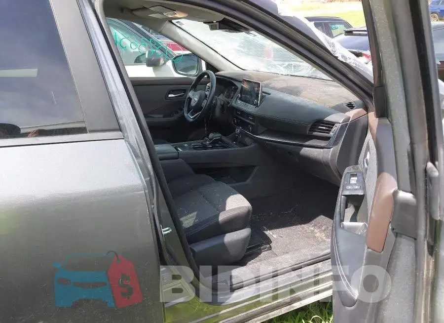 5N1BT3BA9PC898237 Photo# 5