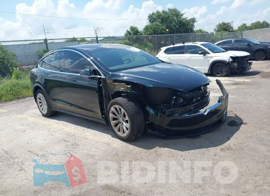 5YJXCDE24KF152794 Photo# 1