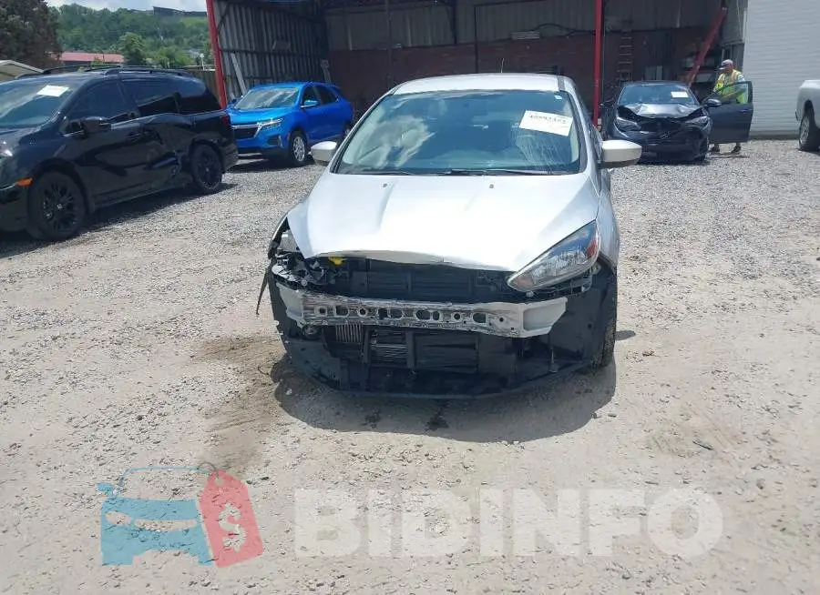 1FADP3FE7JL227161 Photo# 6
