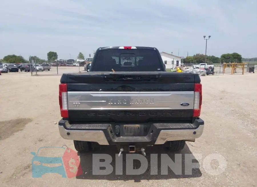 1FT8W3BT2JEB95078 Photo# 15