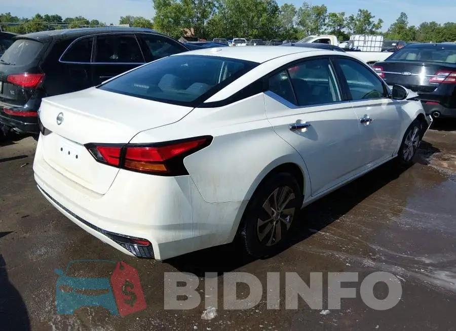 1N4BL4BV8KC156326 Photo# 4