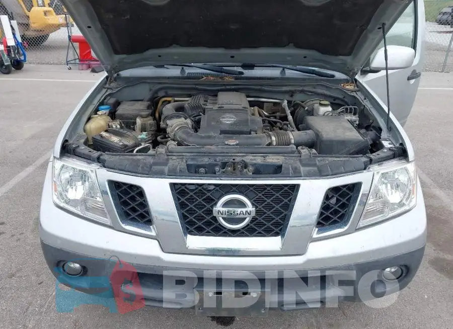 1N6AD0EV6JN739775 Photo# 10