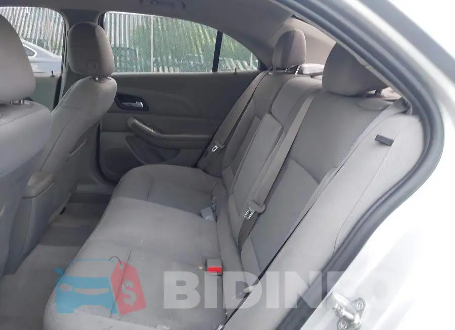 1G11B5SA6GF121052 Photo# 8
